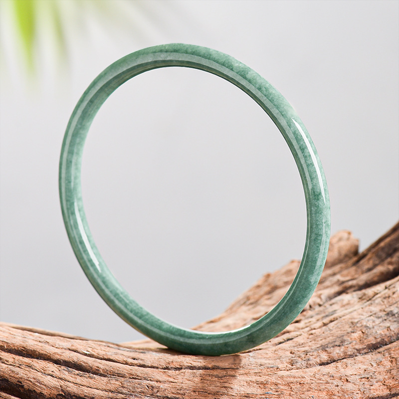 Women Fashion Designers - Pulsera de Jadeíta Birmana Natural, Brazalete