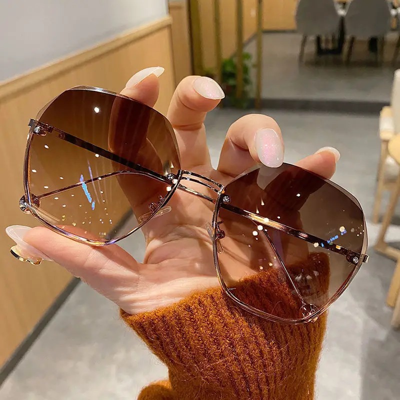 Women Fashion Glasses - Gafas de Sol Metálicas Poligonales de