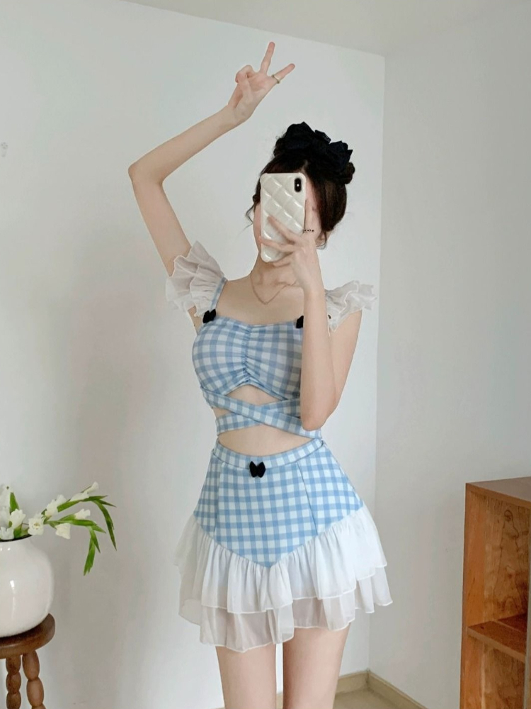 Traje de Baño Halter Reductor  - Women Fashion Outfits reseña y precio