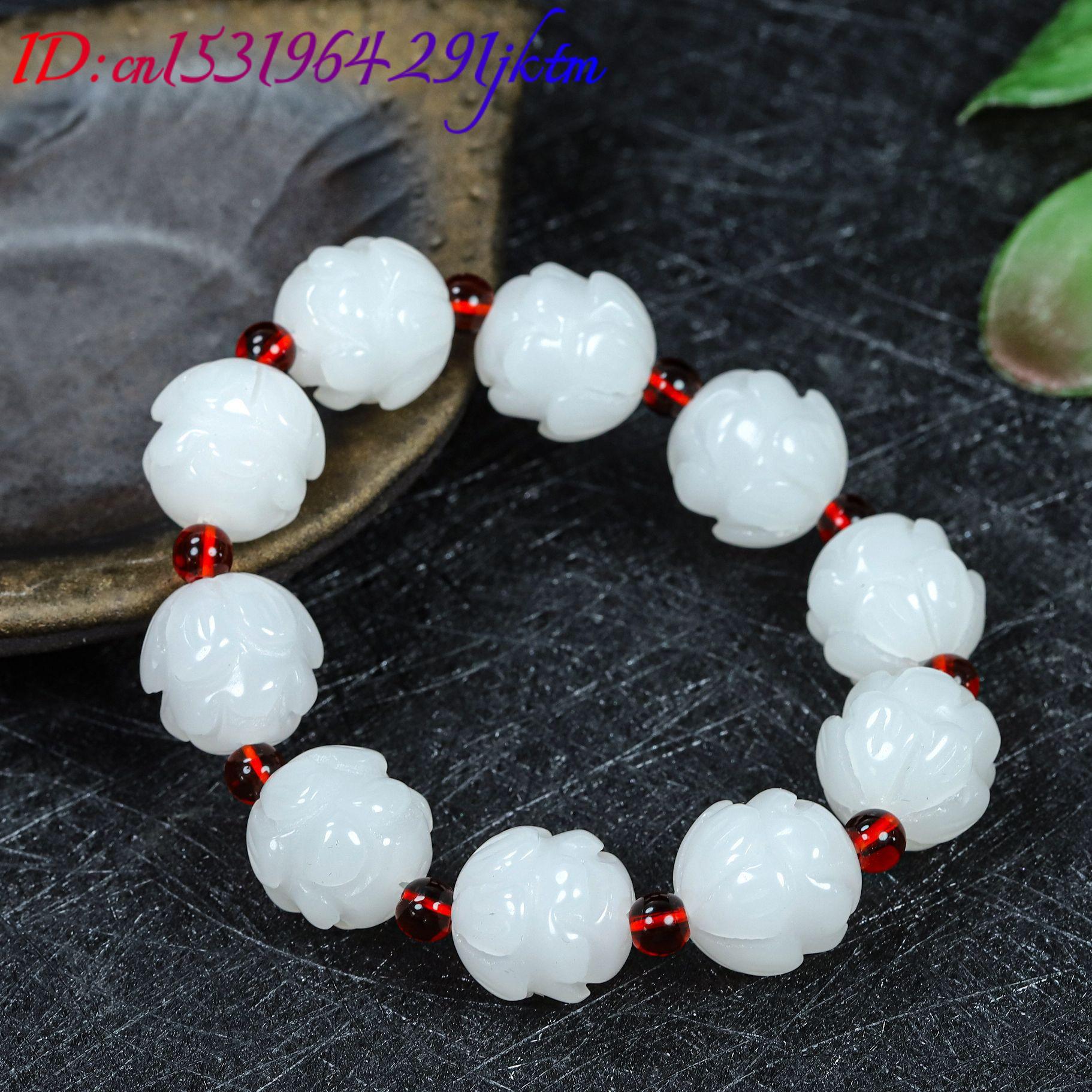 Brazalete de Jade Blanco Autén - Women Fashion Designers reseña y precio