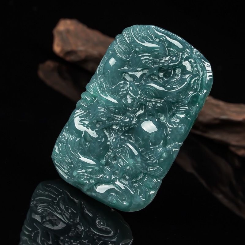 Colgante de Jade Azul Esmerald - Women Fashion Designers reseña y precio