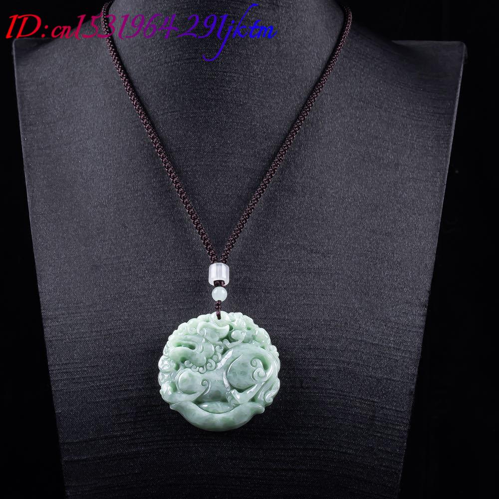 Collar con colgante Pixiu de j - Women Fashion Designers reseña y precio